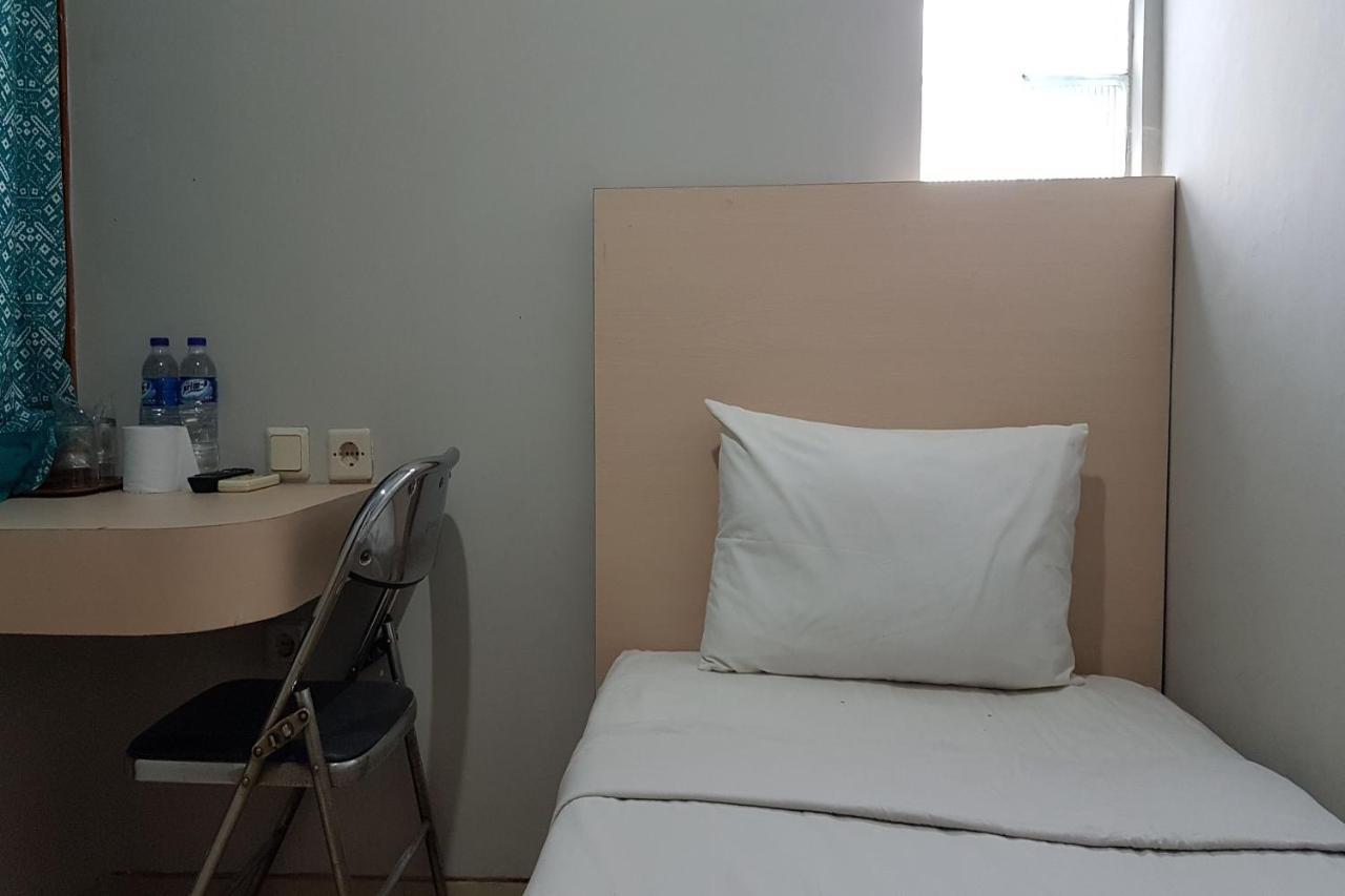 Oyo 3819 Hotel Winotosastro Yogyakarta Eksteriør billede