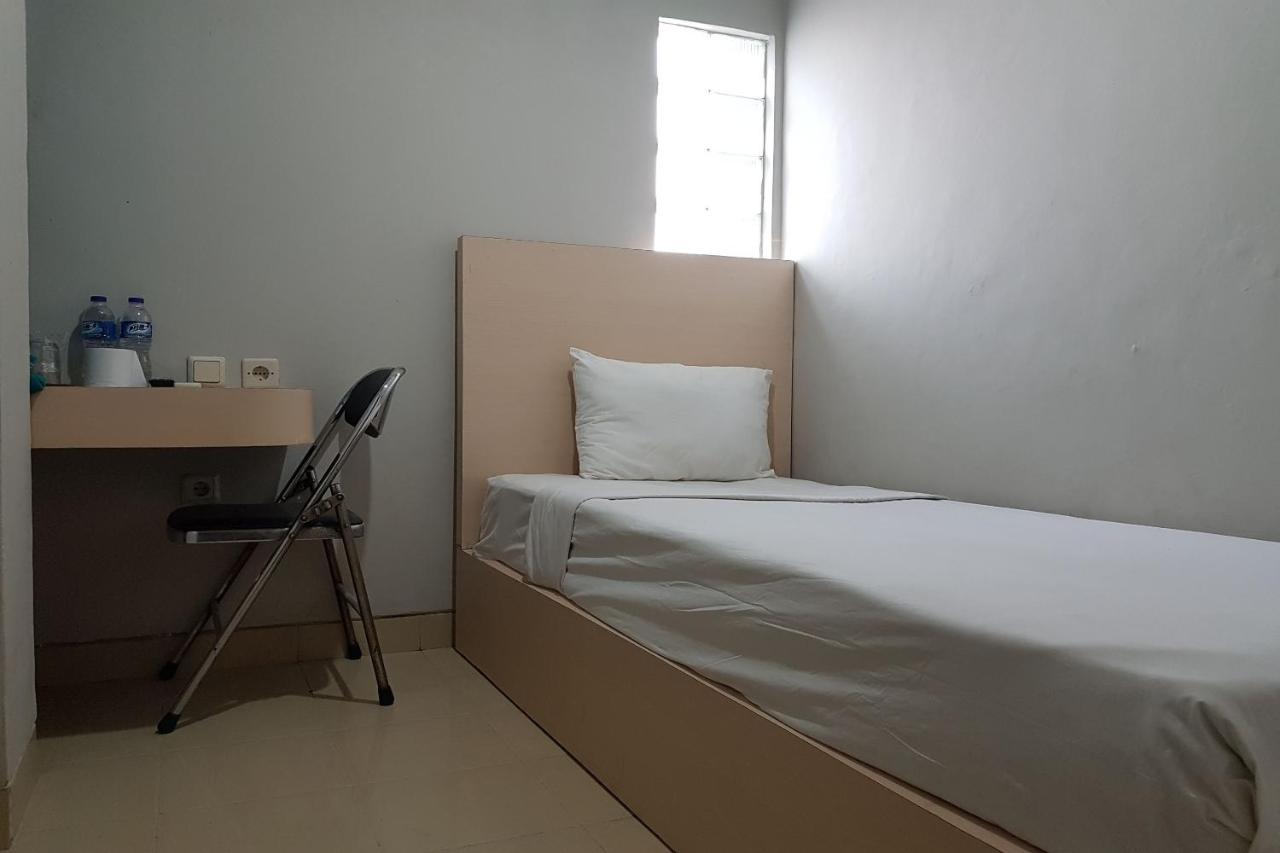 Oyo 3819 Hotel Winotosastro Yogyakarta Eksteriør billede